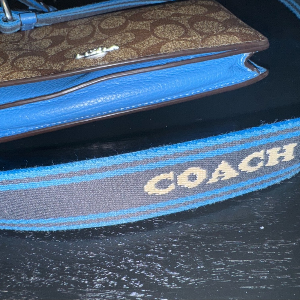 Crossbody Coach bag